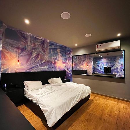 Tout Motel (Adults Only) 坎皮纳斯 外观 照片