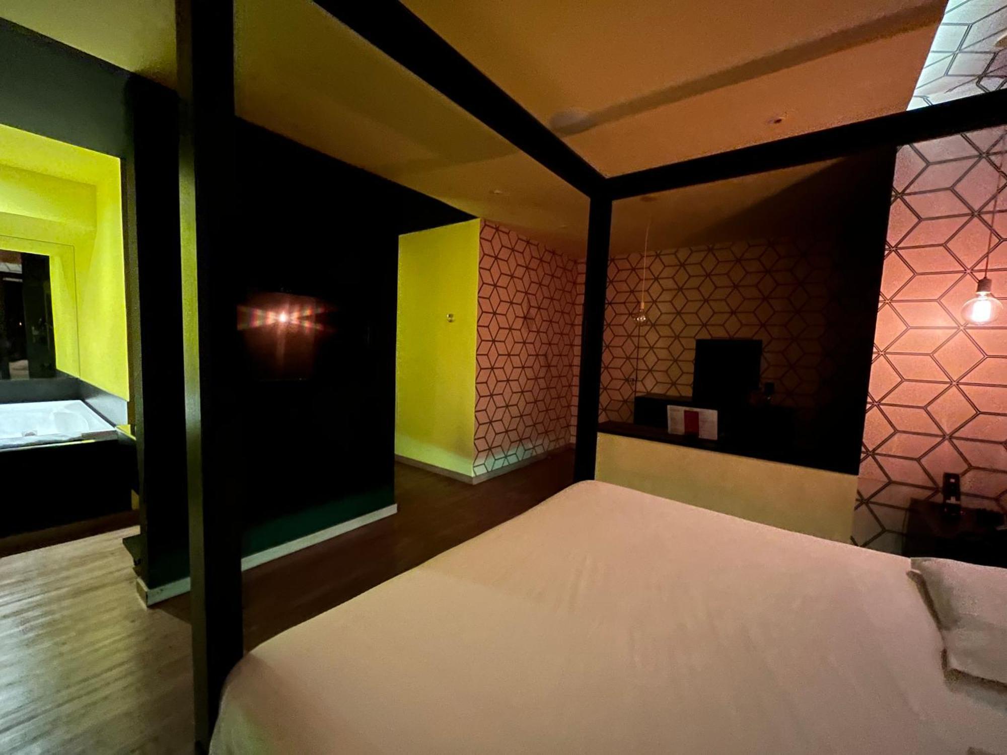 Tout Motel (Adults Only) 坎皮纳斯 外观 照片
